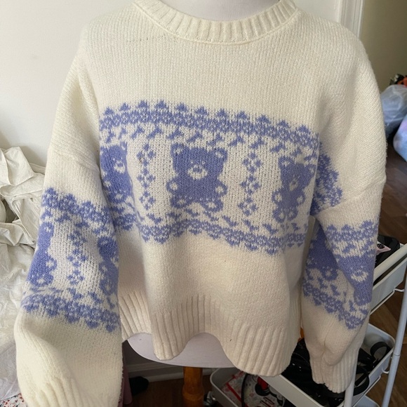 Cozy White and Blue Teddy Sweater - Picture 1 of 3